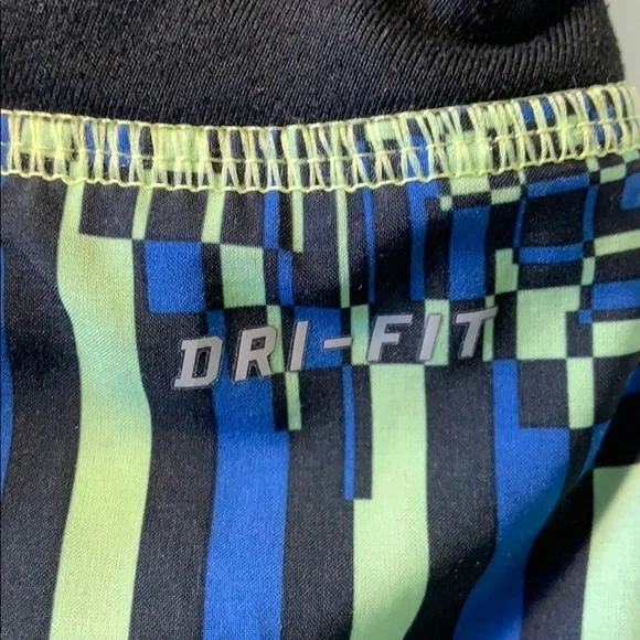 Nike Running Shorts - Picture 8 of 8